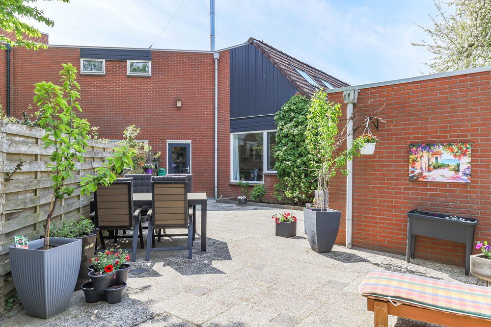 Albrondaheerd 11, 9737 RA Groningen - € 249.500 k.k. - ben-s Makelaars Groningen