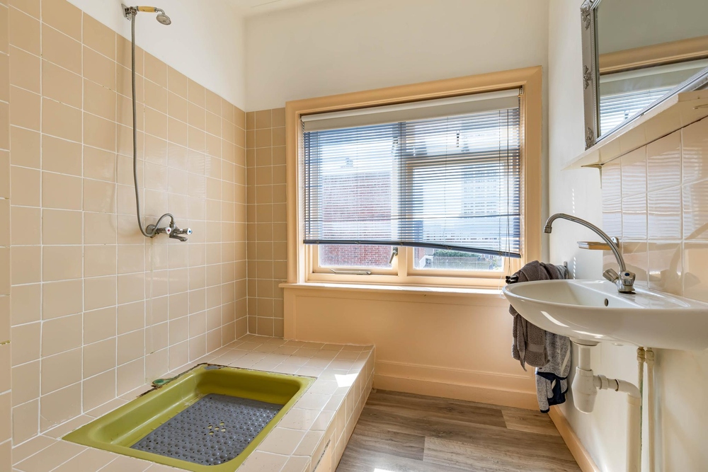 C.H. Petersstraat 63, 9714 CJ Groningen - € 275.000 k.k. - ben-s Makelaars Groningen