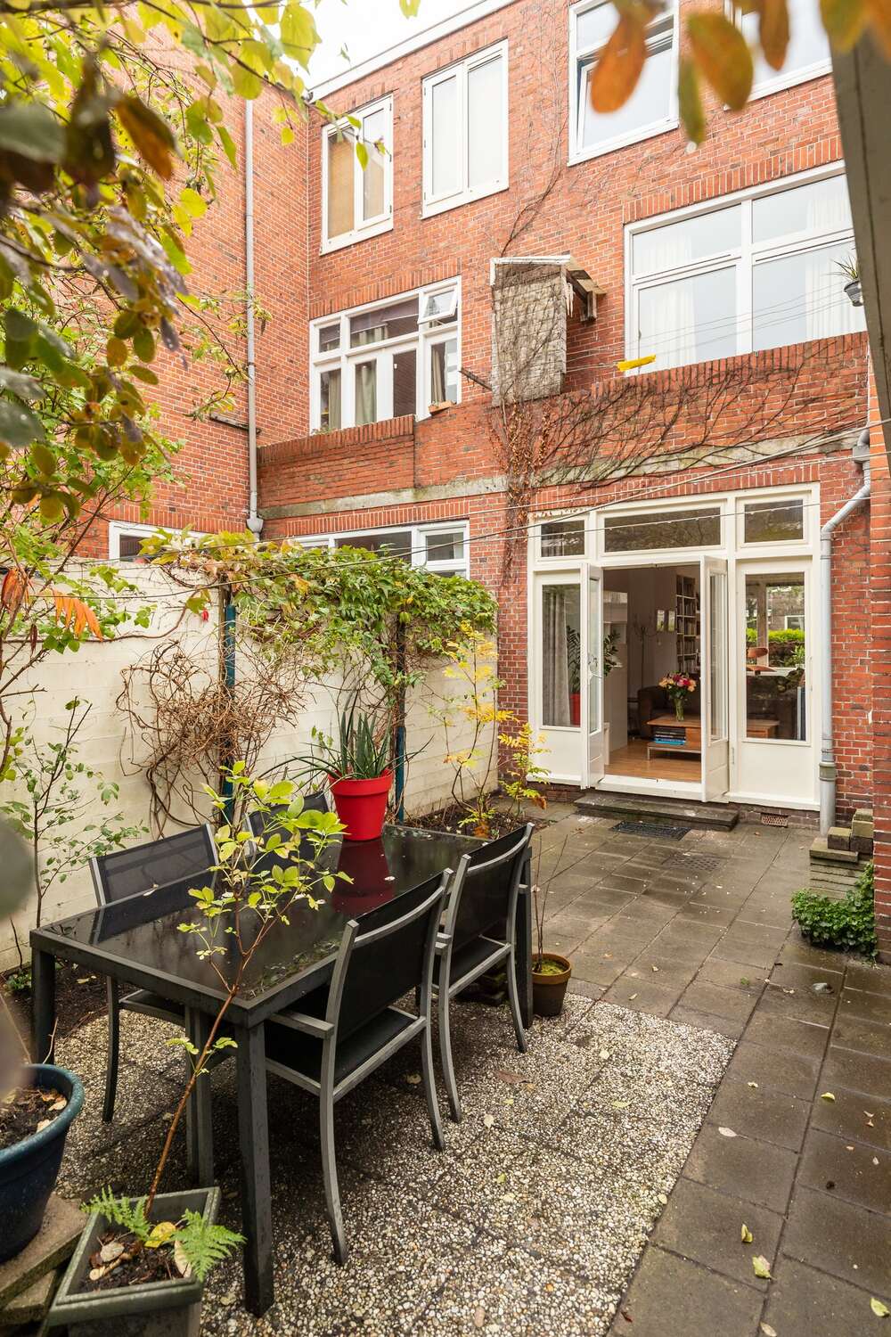 E. Thomassen à Thuessinklaan 20, 9713 JV Groningen - € 199.000 k.k. - ben-s Makelaars Groningen