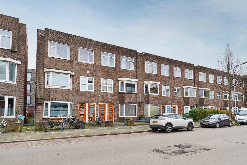 E. Thomassen à Thuessinklaan 48A, 9713 JW Groningen - € 199.000 k.k. - ben-s Makelaars Groningen