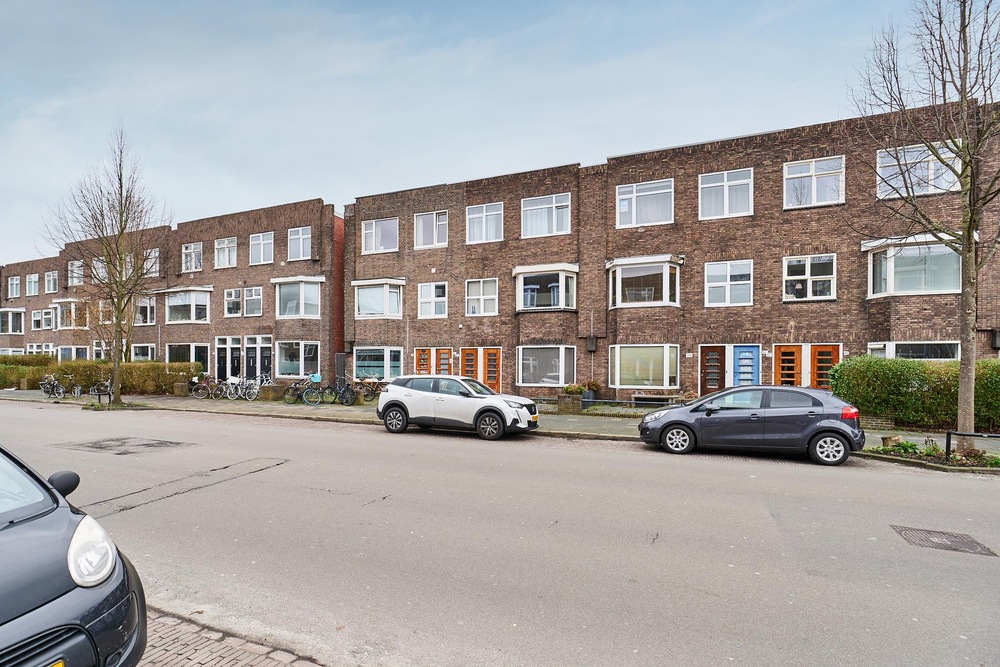 E. Thomassen à Thuessinklaan 48A, 9713 JW Groningen - € 199.000 k.k. - ben-s Makelaars Groningen
