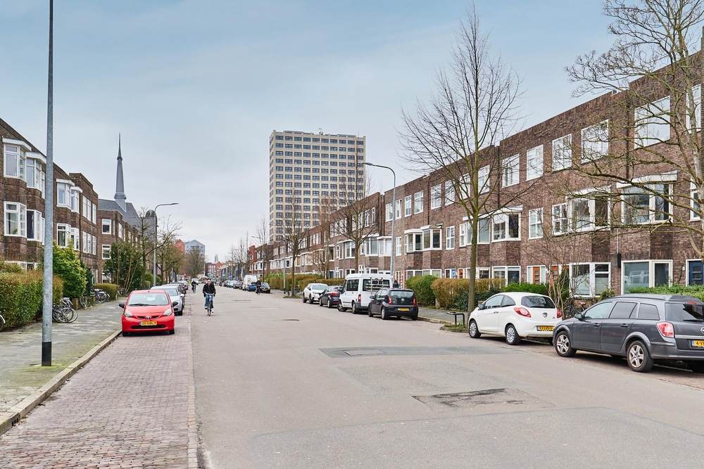 E. Thomassen à Thuessinklaan 48A, 9713 JW Groningen - € 199.000 k.k. - ben-s Makelaars Groningen