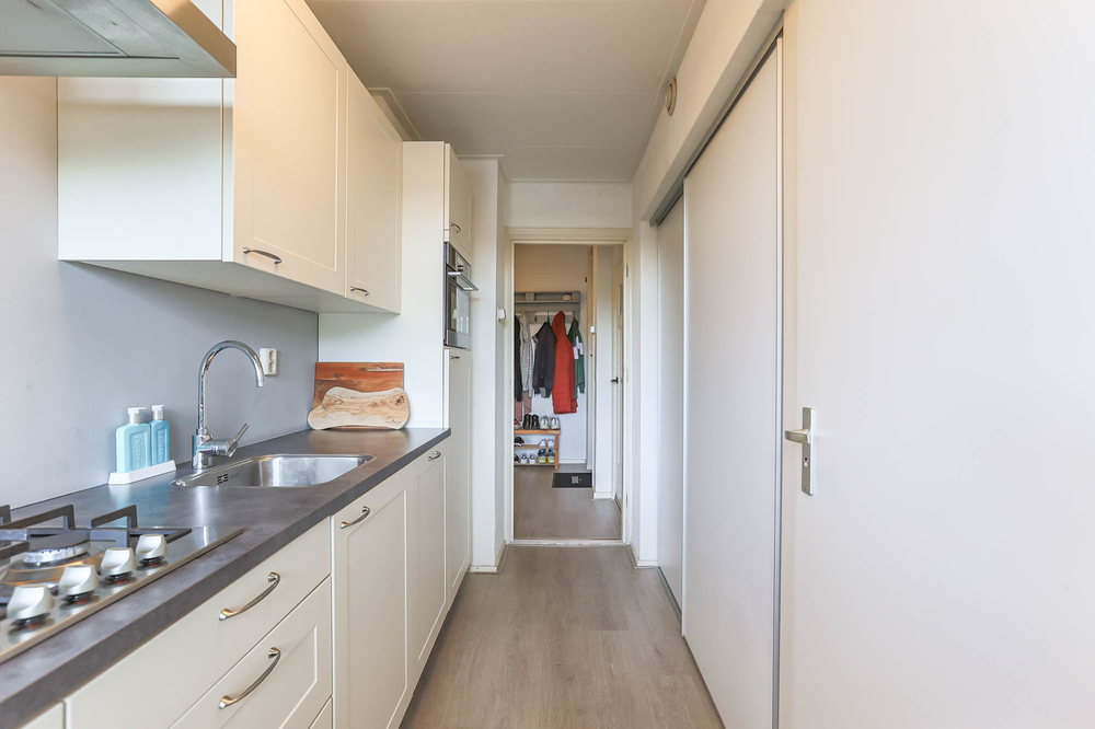 Florakade 176, 9713 ZE Groningen - € 239.000 k.k. - ben-s Makelaars Groningen