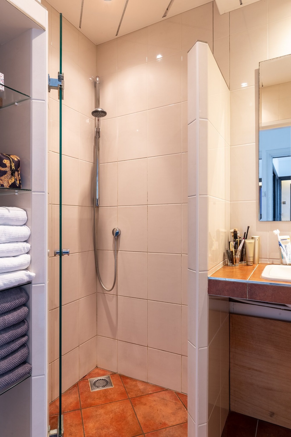 Florakade 198, 9713 ZG Groningen - € 189.000 k.k. - ben-s Makelaars Groningen