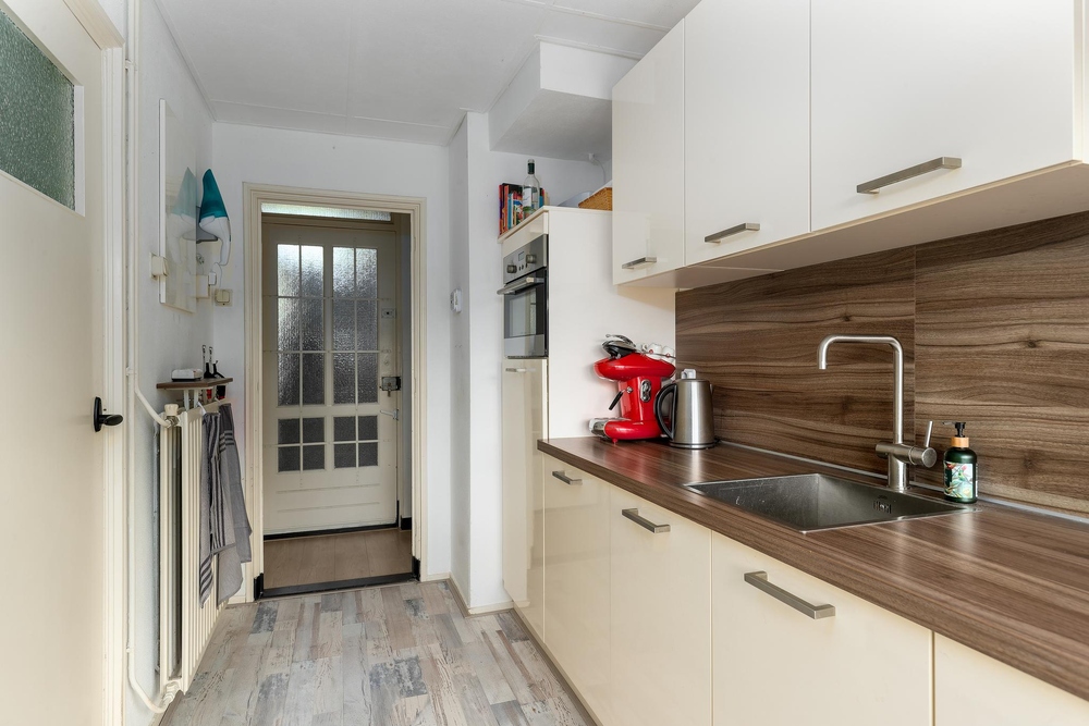 Florakade 88, 9713 ZC Groningen - € 200.000 k.k. - ben-s Makelaars Groningen