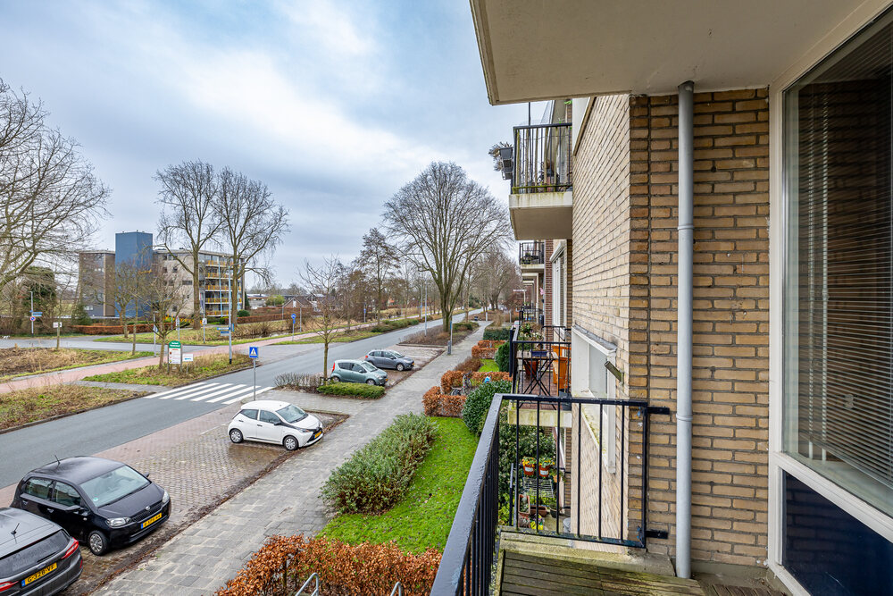 Helperzoom 321, 9722 BR Groningen - € 200.000 k.k. - ben-s Makelaars Groningen