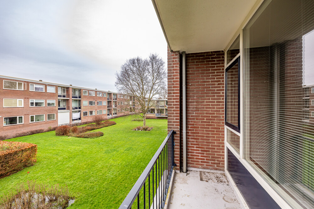 Helperzoom 321, 9722 BR Groningen - € 200.000 k.k. - ben-s Makelaars Groningen