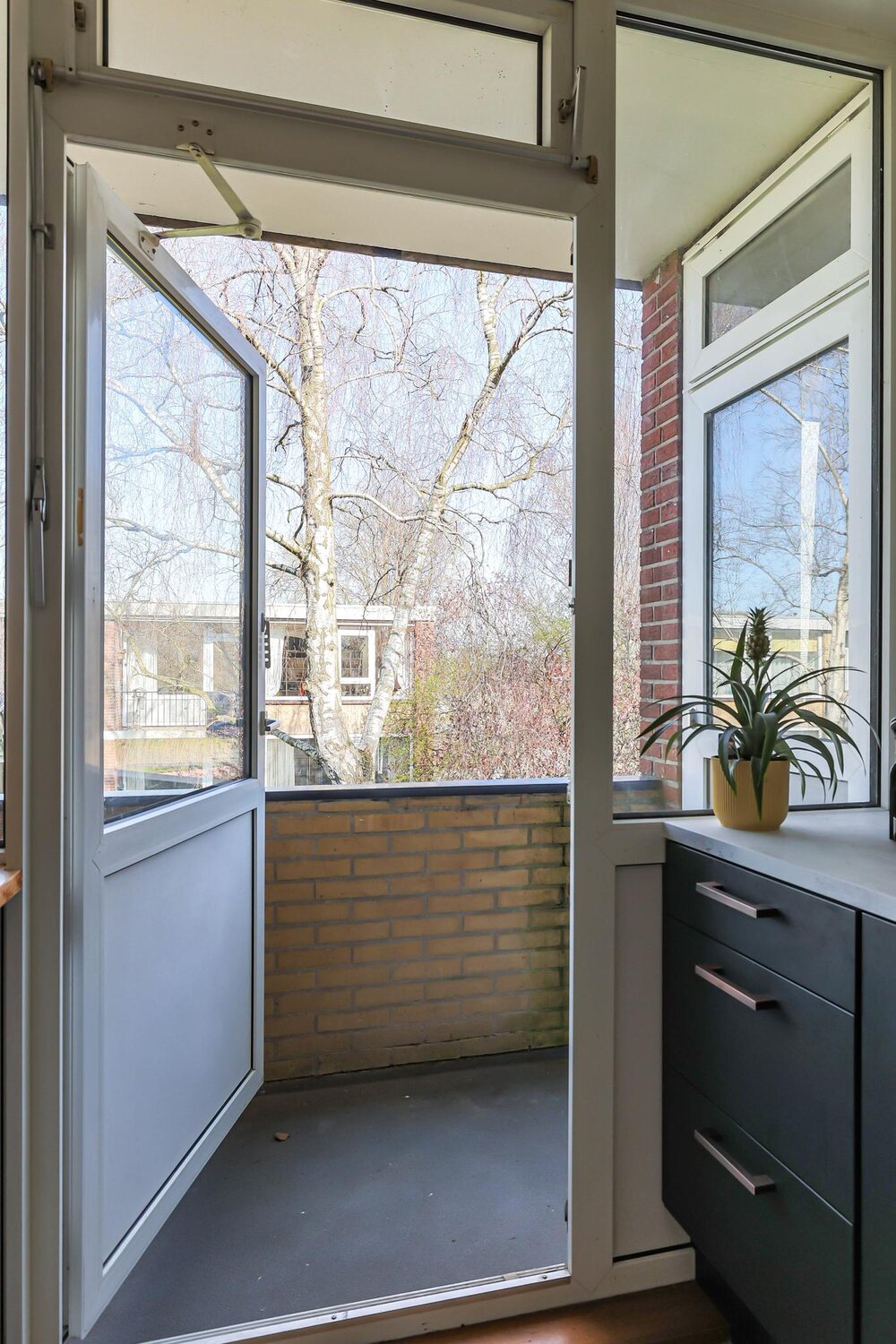 Helperzoom 355, 9722 BS Groningen - € 225.000 k.k. - ben-s Makelaars Groningen