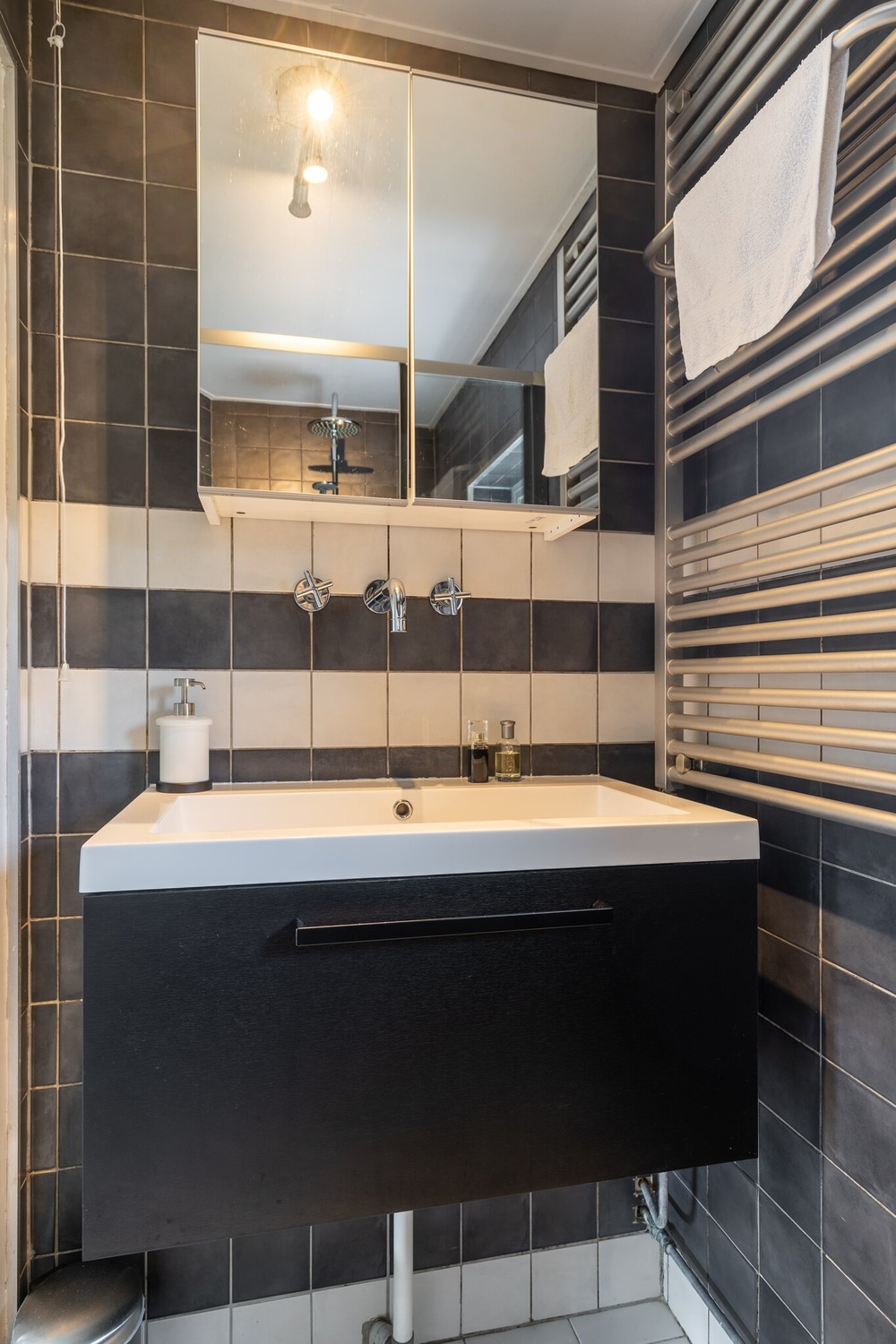 Hendrik Lofversstraat 8, 9744 GX Groningen - € 207.500 k.k. - ben-s Makelaars Groningen