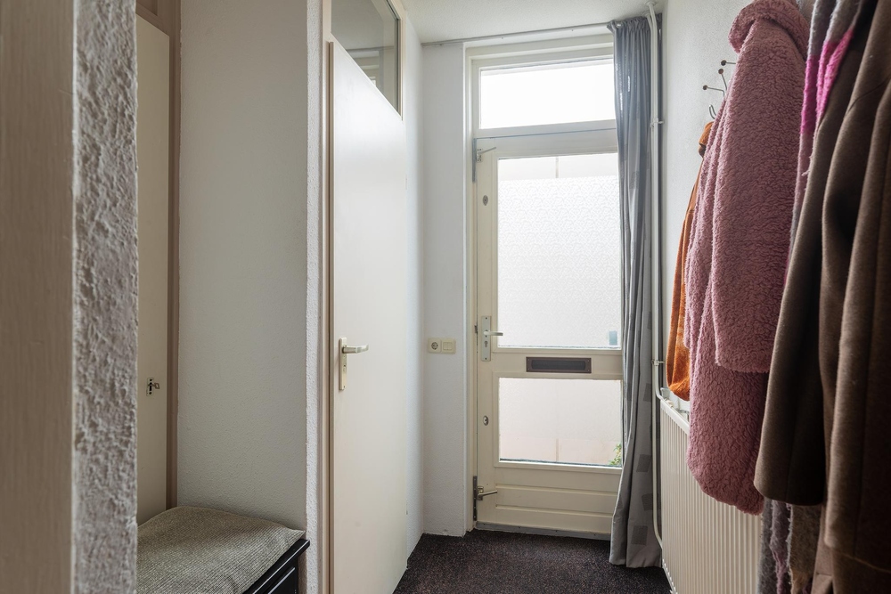 Hiddemaheerd 9, 9737 JN Groningen - € 275.000 k.k. - ben-s Makelaars Groningen