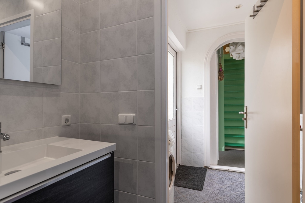 Hoendiep 190, 9745 EC Groningen - € 200.000 k.k. - ben-s Makelaars Groningen