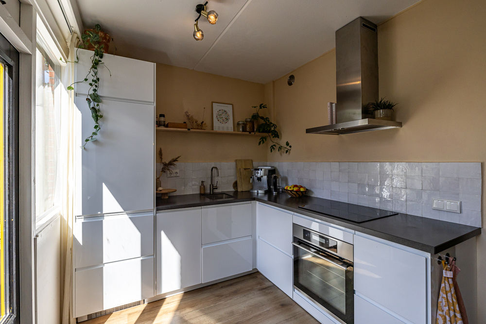 Houtzagersstraat 5, 9724 CV Groningen - € 250.000 k.k. - ben-s Makelaars Groningen