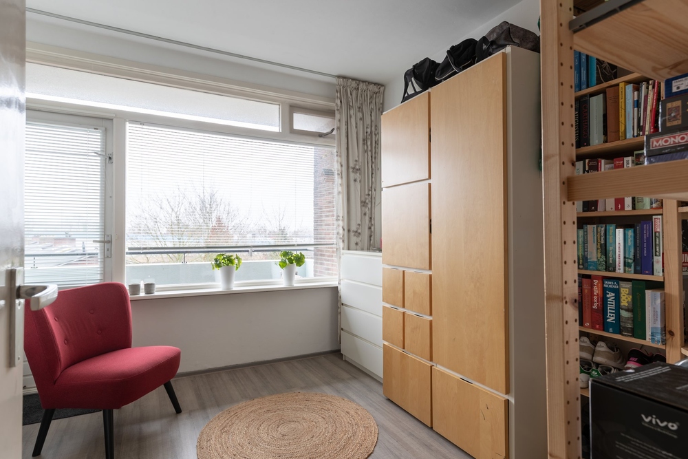 Jacob van Ruysdaelstraat 90, 9718 SJ Groningen - € 150.000 k.k. - ben-s Makelaars Groningen