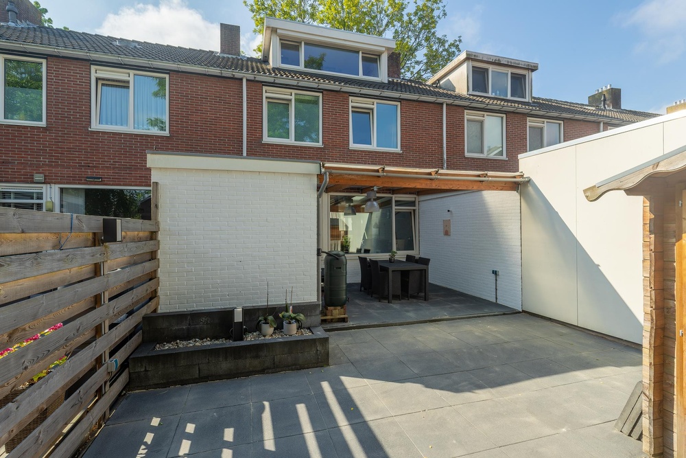 Jadestraat 121, 9743 HC Groningen - € 265.000 k.k. - ben-s Makelaars Groningen