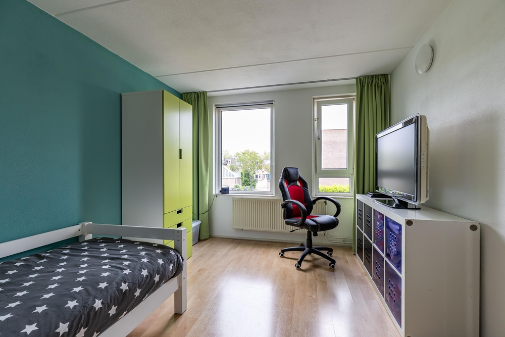 Jaltadaheerd 123, 9737 HH Groningen - € 260.000 k.k. - ben-s Makelaars Groningen