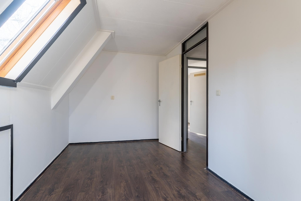 Jaltadaheerd 77, 9737 HC Groningen - € 215.000 k.k. - ben-s Makelaars Groningen