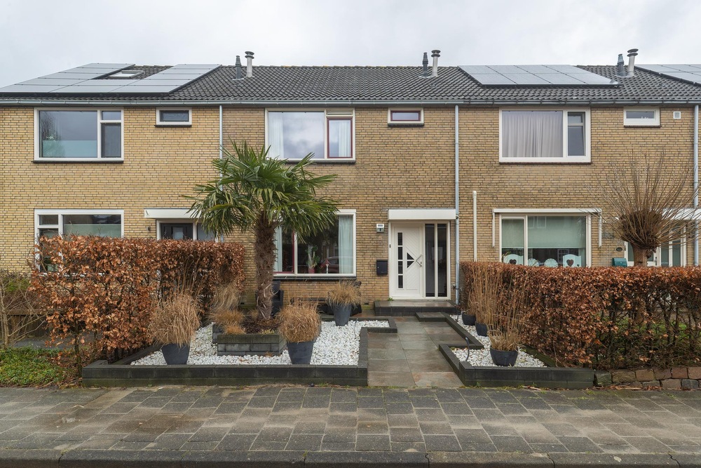 J.H. Egenbergerstraat 8, 9744 JC Groningen - € 289.000 k.k. - ben-s Makelaars Groningen