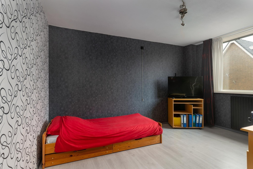 J.H. Egenbergerstraat 8, 9744 JC Groningen - € 289.000 k.k. - ben-s Makelaars Groningen