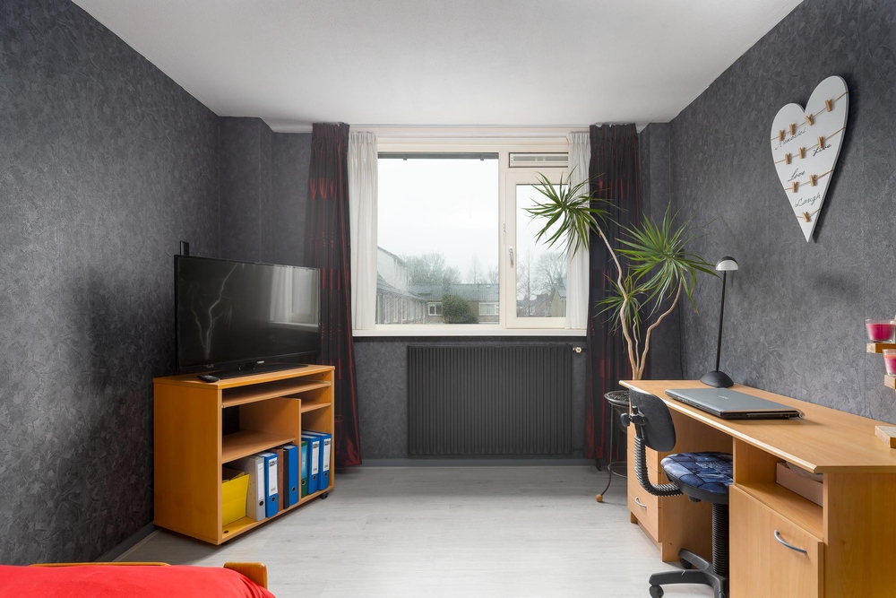 J.H. Egenbergerstraat 8, 9744 JC Groningen - € 289.000 k.k. - ben-s Makelaars Groningen