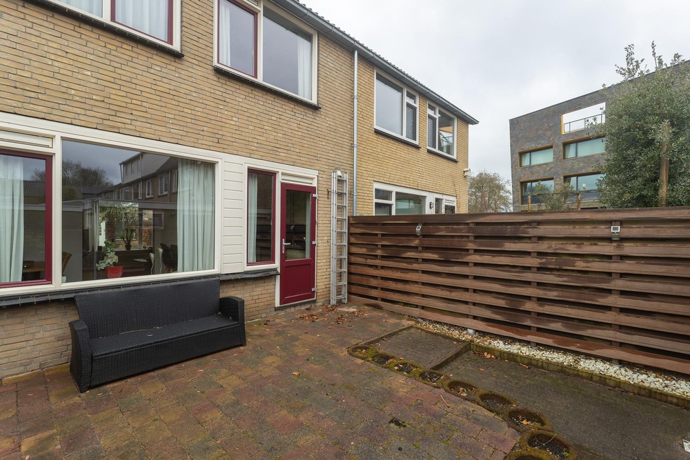 J.H. Egenbergerstraat 8, 9744 JC Groningen - € 289.000 k.k. - ben-s Makelaars Groningen