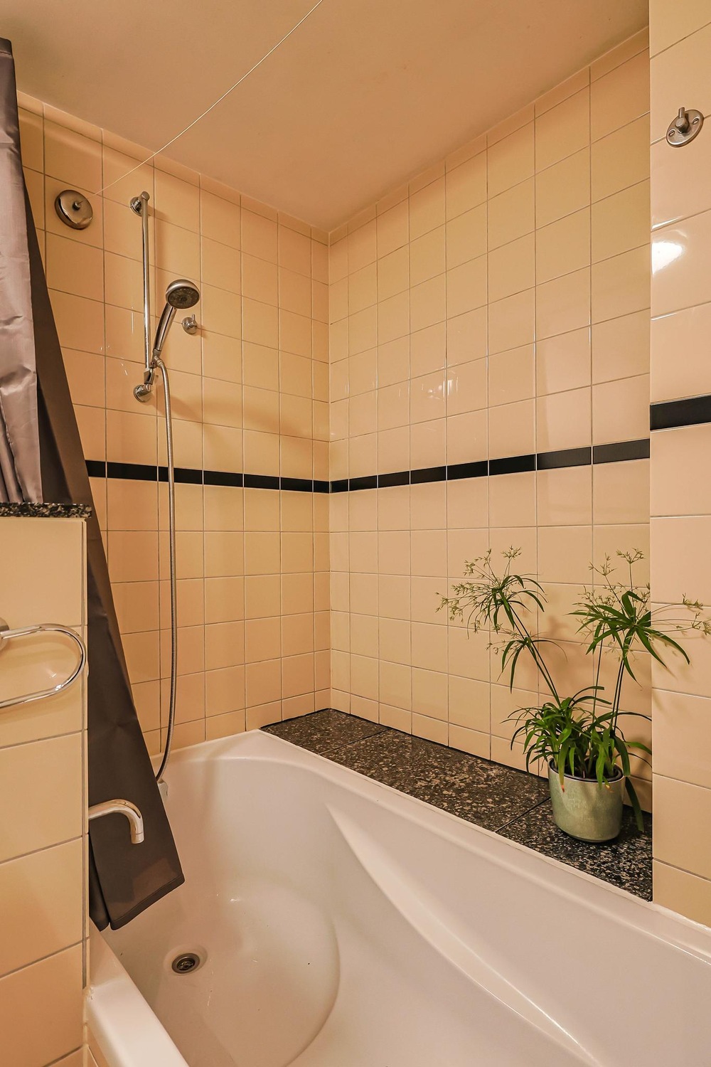 Koeriersterweg 12, 9727 AB Groningen - € 275.000 k.k. - ben-s Makelaars Groningen