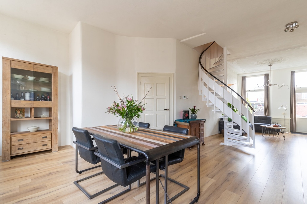Mauritsstraat 14A, 9724 BL Groningen - € 200.000 k.k. - ben-s Makelaars Groningen