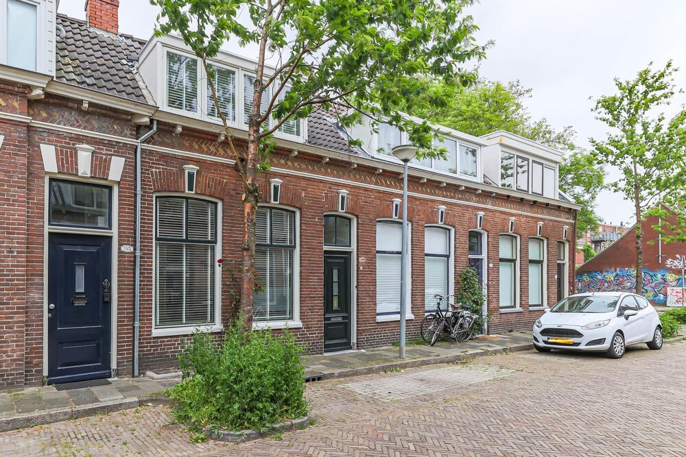 Nieuwe Blekerstraat 101, 9718 EH Groningen - € 250.000 k.k. - ben-s Makelaars Groningen