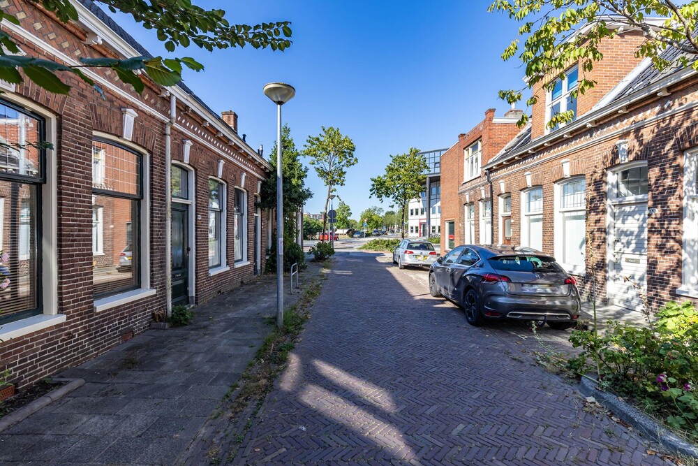 Nieuwe Blekerstraat 126, 9718 EM Groningen - € 265.000 k.k. - ben-s Makelaars Groningen