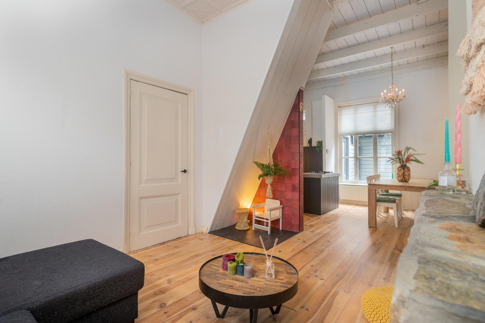 Nieuwe Blekerstraat 39, 9718 EE Groningen - € 250.000 k.k. - ben-s Makelaars Groningen
