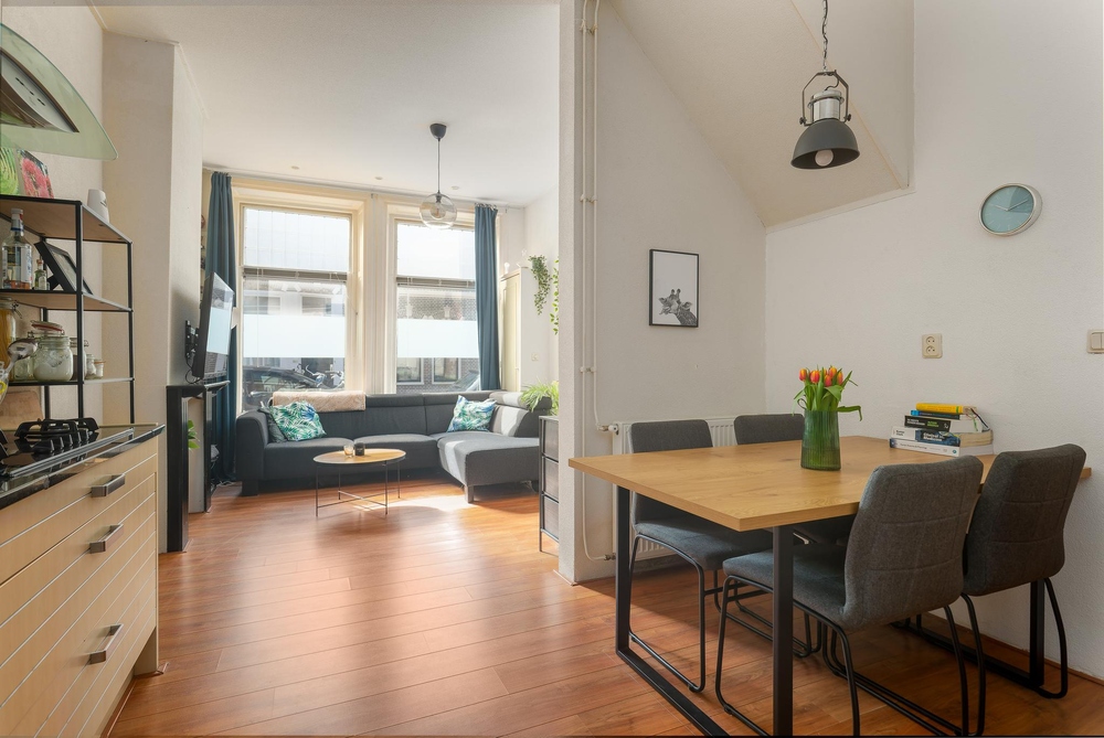 Nieuwe Blekerstraat 45, 9718 EE Groningen - € 250.000 k.k. - ben-s Makelaars Groningen