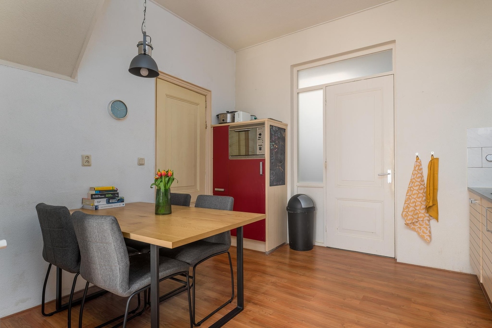 Nieuwe Blekerstraat 45, 9718 EE Groningen - € 250.000 k.k. - ben-s Makelaars Groningen