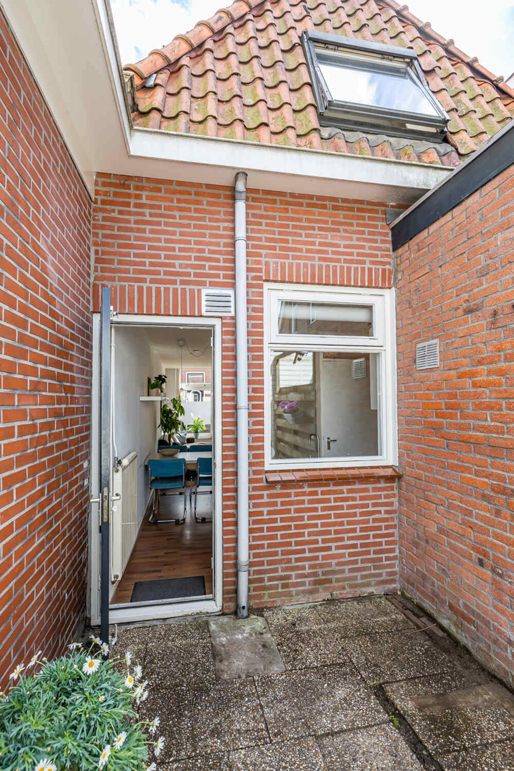 Nieuwe Sint Jansstraat 46, 9711 VK Groningen - € 250.000 k.k. - ben-s Makelaars Groningen