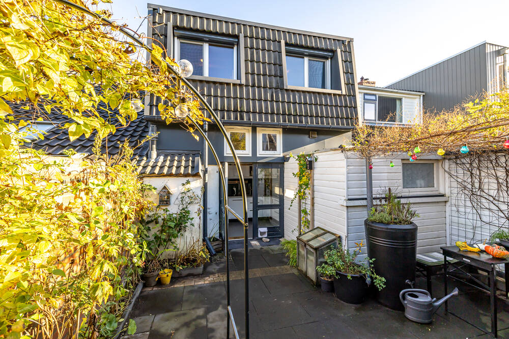 Oosterbadstraat 35, 9726 CK Groningen - € 300.000 k.k. - ben-s Makelaars Groningen