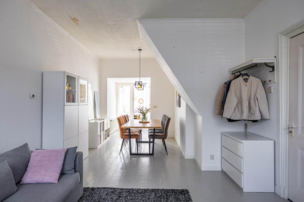 Oosterbadstraat 38, 9726 CM Groningen - € 350.000 k.k. - ben-s Makelaars Groningen