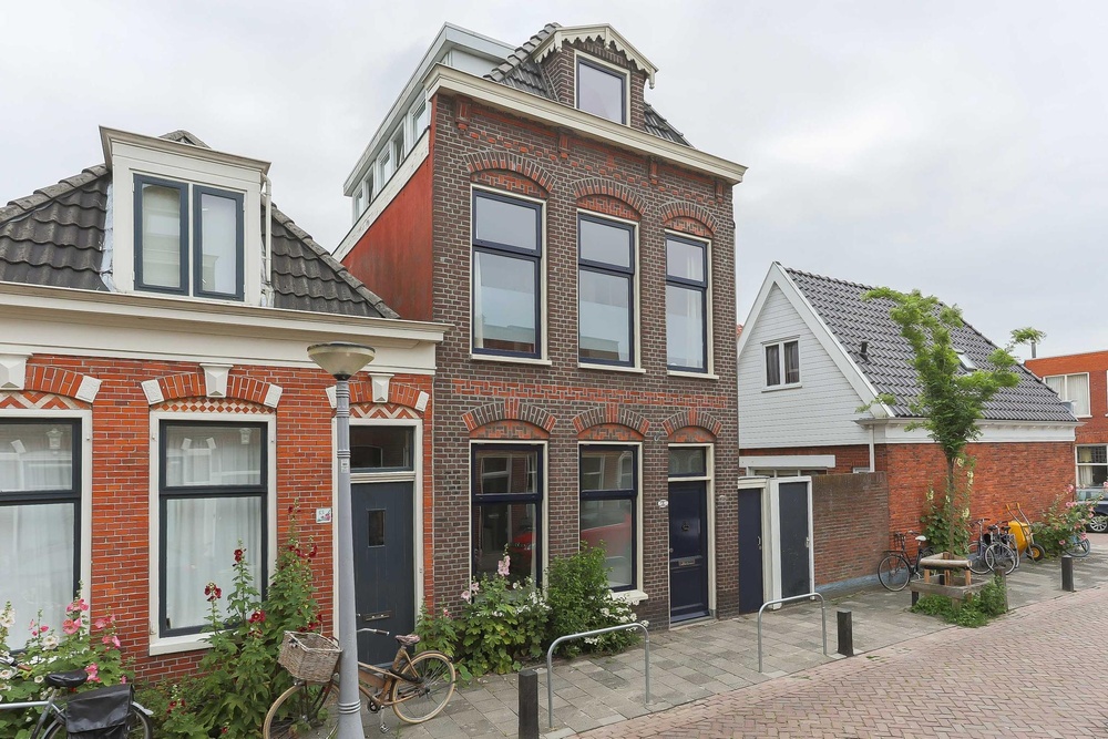 Plantsoenstraat 11, 9717 KT Groningen - € 399.000 k.k. - ben-s Makelaars Groningen