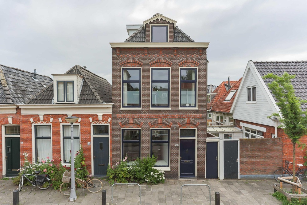 Plantsoenstraat 11, 9717 KT Groningen - € 399.000 k.k. - ben-s Makelaars Groningen