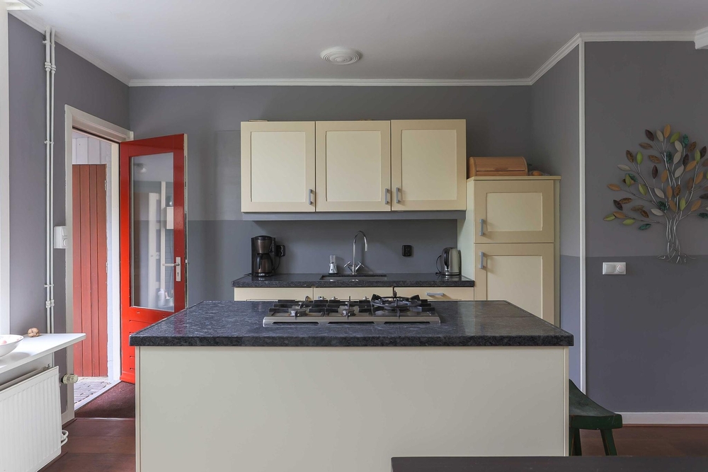 Plantsoenstraat 11, 9717 KT Groningen - € 399.000 k.k. - ben-s Makelaars Groningen