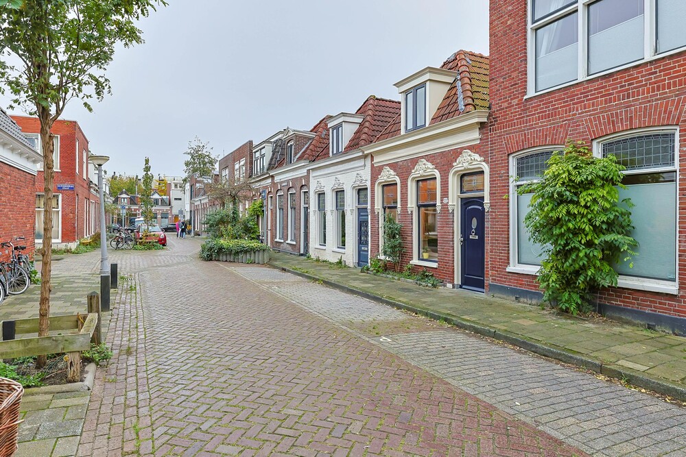 Plantsoenstraat 22, 9717 KV Groningen - € 300.000 k.k. - ben-s Makelaars Groningen
