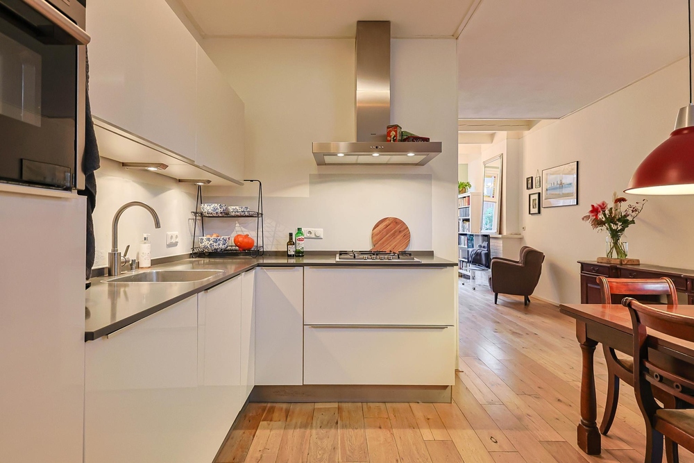 Plantsoenstraat 22, 9717 KV Groningen - € 300.000 k.k. - ben-s Makelaars Groningen