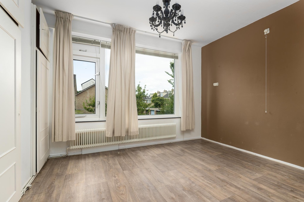 Plutolaan 32, 9742 GR Groningen - € 219.000 k.k. - ben-s Makelaars Groningen