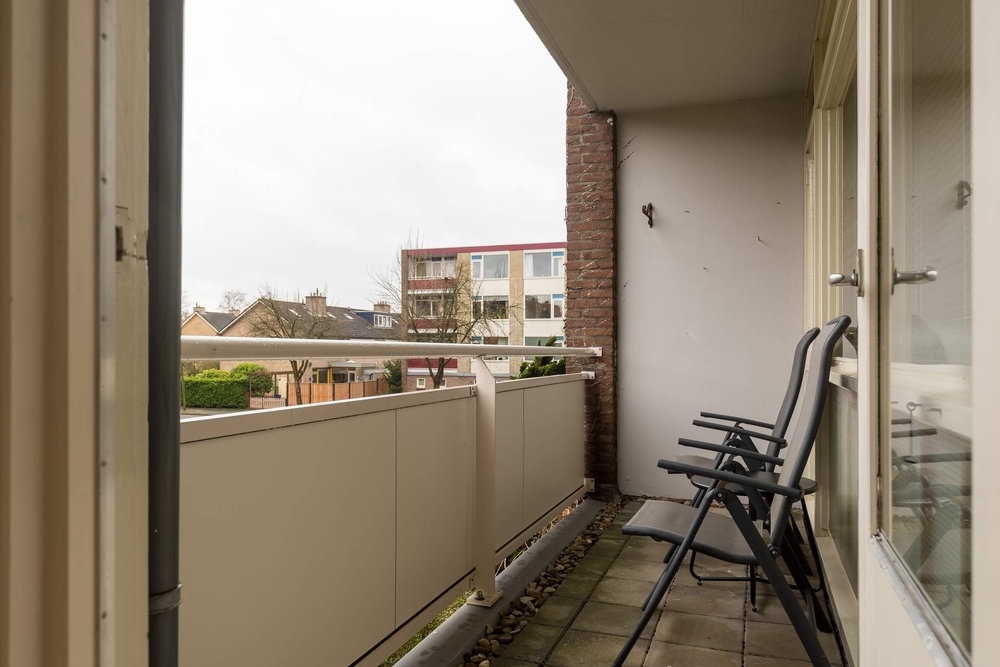 Plutolaan 515, 9742 GP Groningen - € 175.000 k.k. - ben-s Makelaars Groningen