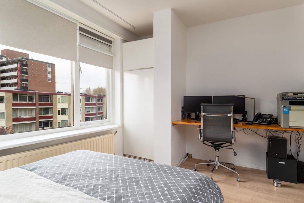 Plutolaan 537, 9742 GP Groningen - € 189.000 k.k. - ben-s Makelaars Groningen