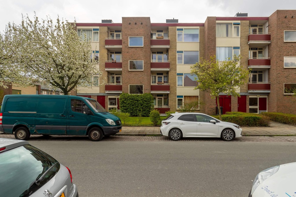 Plutolaan 537, 9742 GP Groningen - € 189.000 k.k. - ben-s Makelaars Groningen