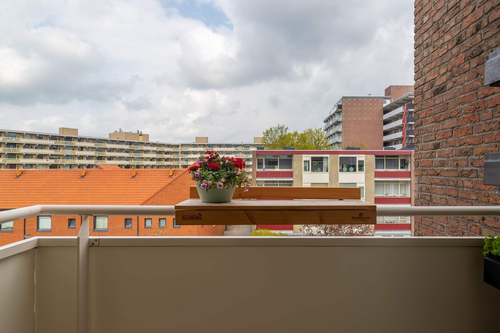 Plutolaan 537, 9742 GP Groningen - € 189.000 k.k. - ben-s Makelaars Groningen