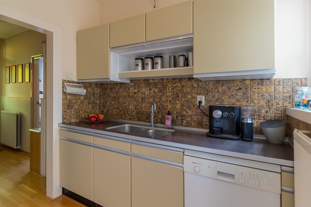 Reddingiusweg 42, 9744 BM Groningen - € 195.000 k.k. - ben-s Makelaars Groningen