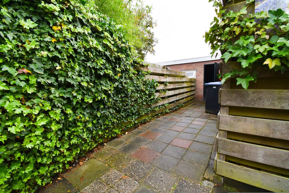 Reddingiusweg 48, 9744 BM Groningen - € 200.000 k.k. - ben-s Makelaars Groningen