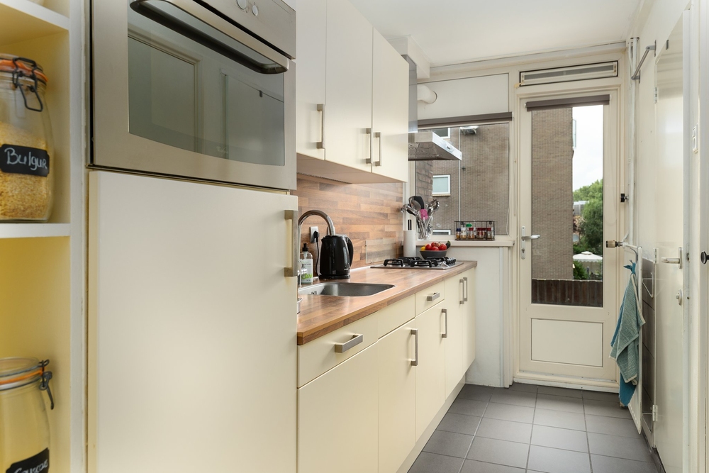 Van Iddekingeweg 139, 9721 CE Groningen - € 169.000 k.k. - ben-s Makelaars Groningen