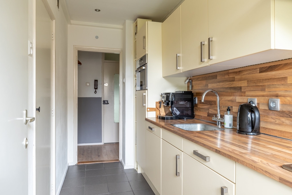 Van Iddekingeweg 139, 9721 CE Groningen - € 169.000 k.k. - ben-s Makelaars Groningen