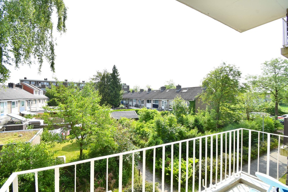 Van Ketwich Verschuurlaan 249, 9721 SM Groningen - € 200.000 k.k. - ben-s Makelaars Groningen