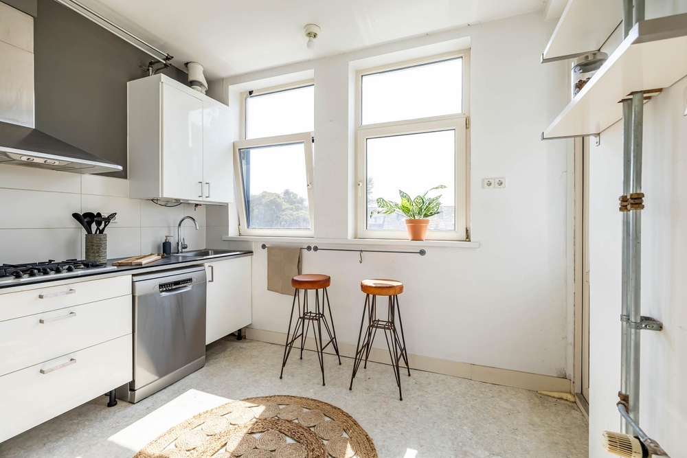 Van Swinderenstraat 11B, 9714 HA Groningen - € 265.000 k.k. - ben-s Makelaars Groningen